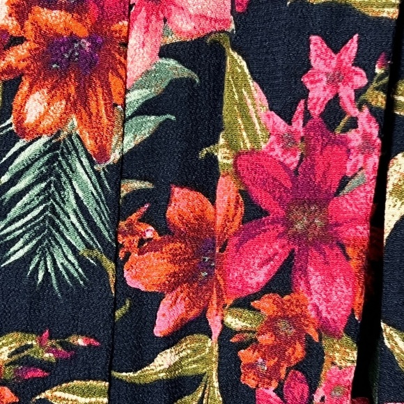 EUC AE Floral Tropical Capri Wide Leg Jumpsuit Removable Straps Size Small - Picture 10 of 16